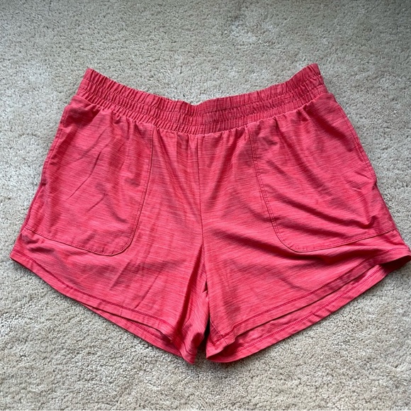 All in Motion Women's Orange Mid-Rise Exercise Shorts - Size L - EUC - Stretch - Picture 1 of 6